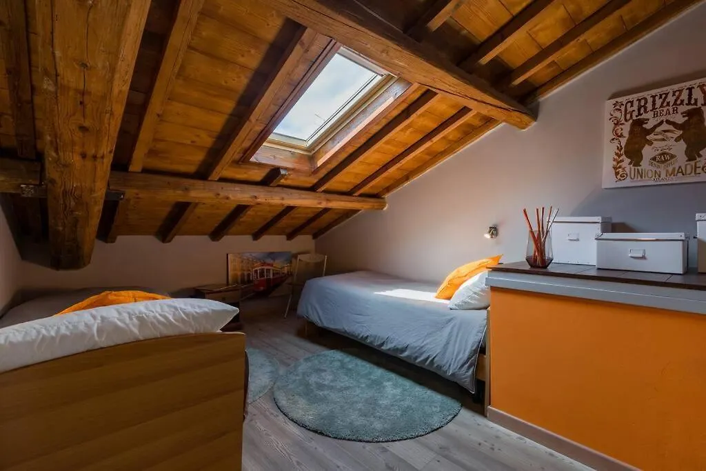 Apartment ***Penthouse 4 Min To Arena Inside Fortress Wall ! Verona