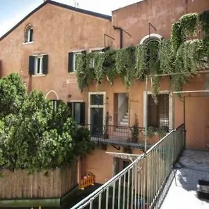 Cortiletto Apartment