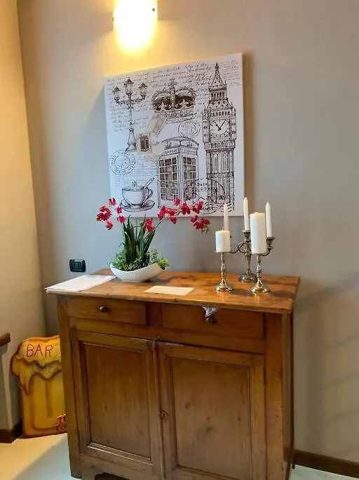 ***Penthouse 4 Min To Arena Inside Fortress Wall ! Verona Apartment