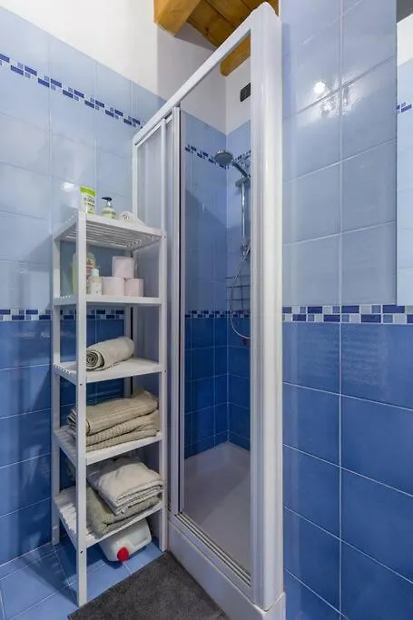 ***Penthouse 4 Min To Arena Inside Fortress Wall ! Verona Italy