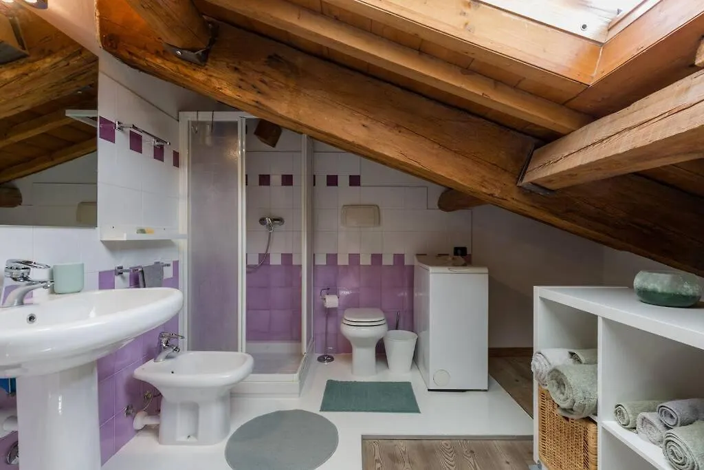 Apartment ***Penthouse 4 Min To Arena Inside Fortress Wall ! Verona