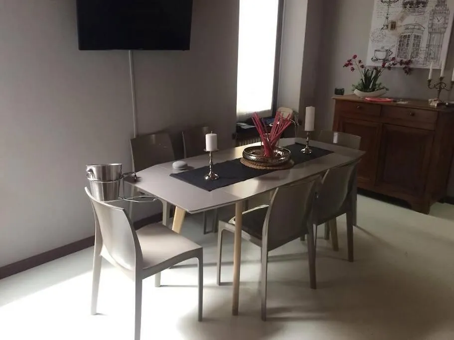 ***Penthouse 4 Min To Arena Inside Fortress Wall ! Verona 0*,