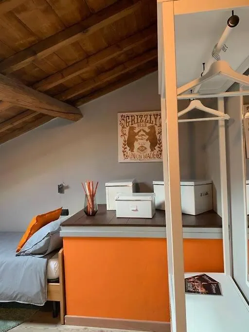 ***Penthouse 4 Min To Arena Inside Fortress Wall ! Verona Apartment